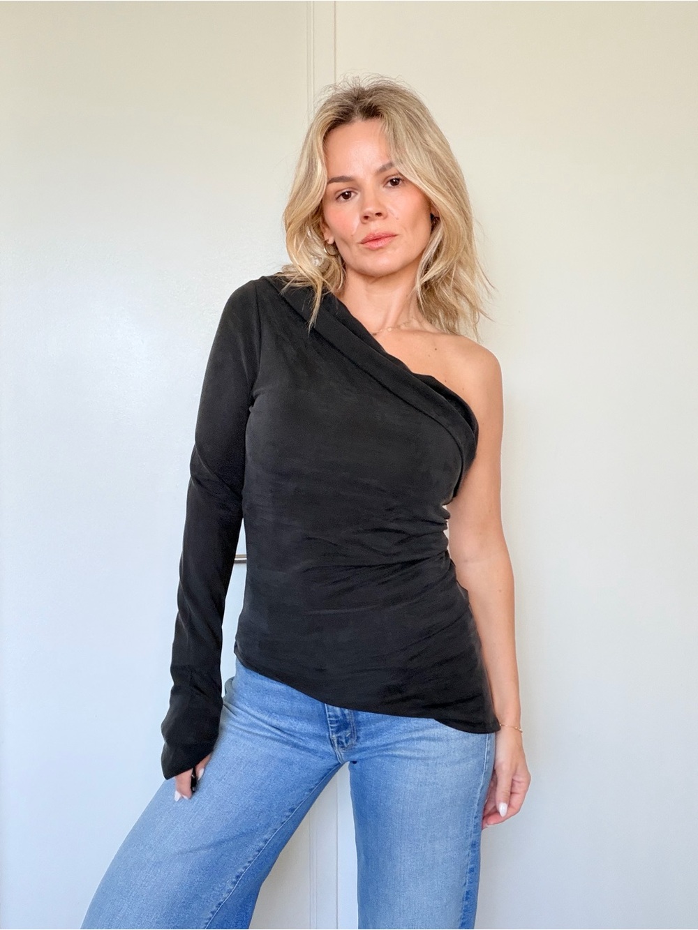 New Djerf Avenue Midnight One Shoulder Top Ash